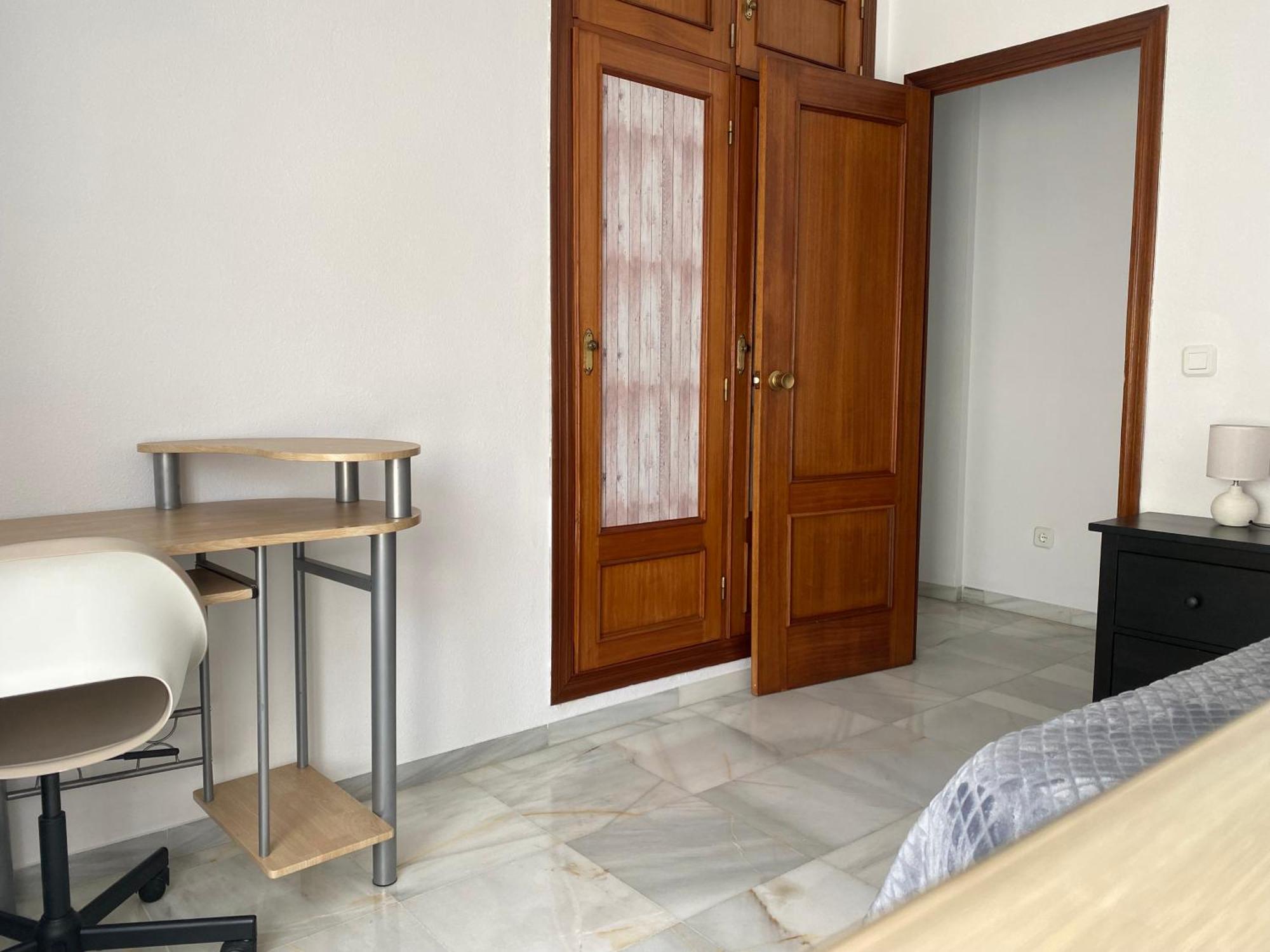 Almenas Apartment *